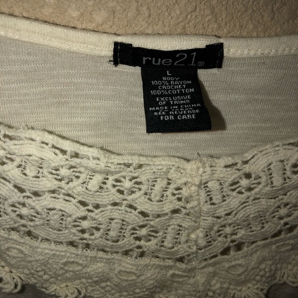 White Rue 21 Tank - Picture 2 of 2